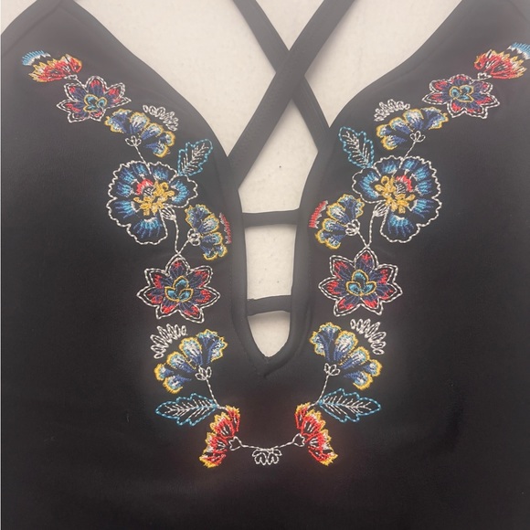 Size S dip magic women’s one piece swimsuit
#6 - Picture 2 of 4